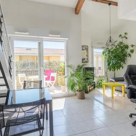 Le Smile Duplex - Lattes, Ideal Pro Wifi Netflix Proche Tram *